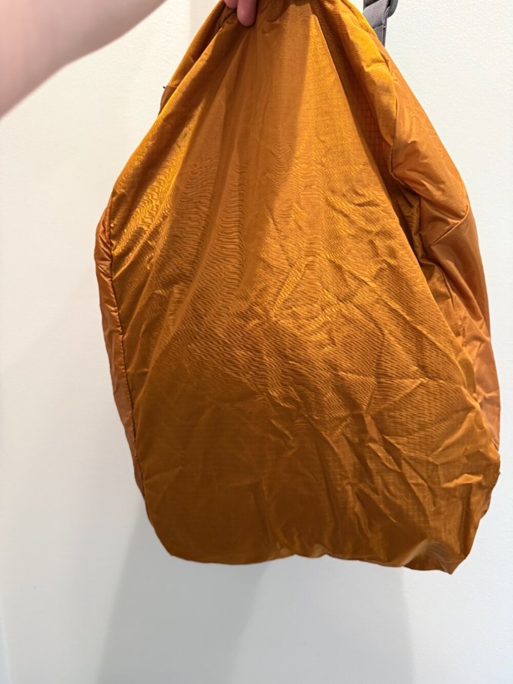 EUC Osprey Ultralight Stuff Duffel Packable 30L Orange - Picture 5 of 5